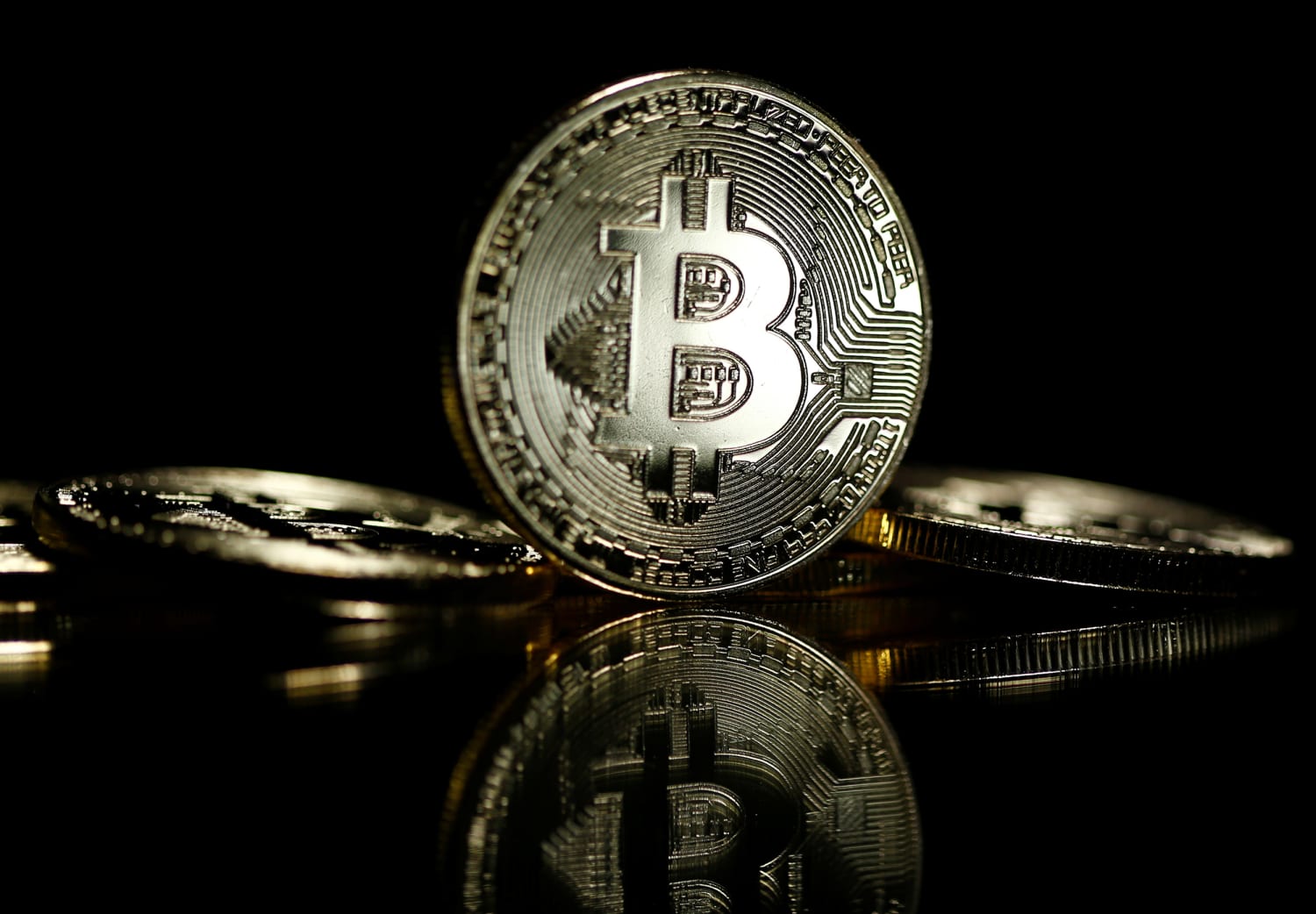 	
how to buy bitcoin