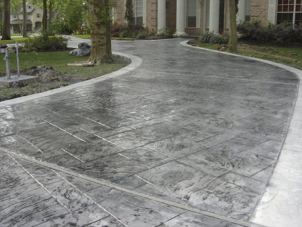 Outdoor Flooring Ideas Using Stamped Concrete For Modern Property Upgrades