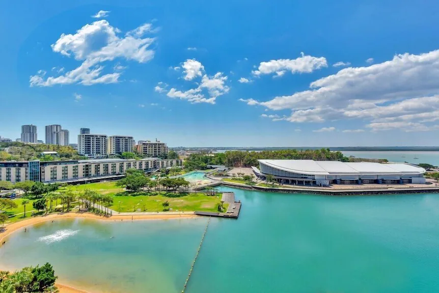 Many Renters Prefer Walkable Areas Near Residential Waterfronts